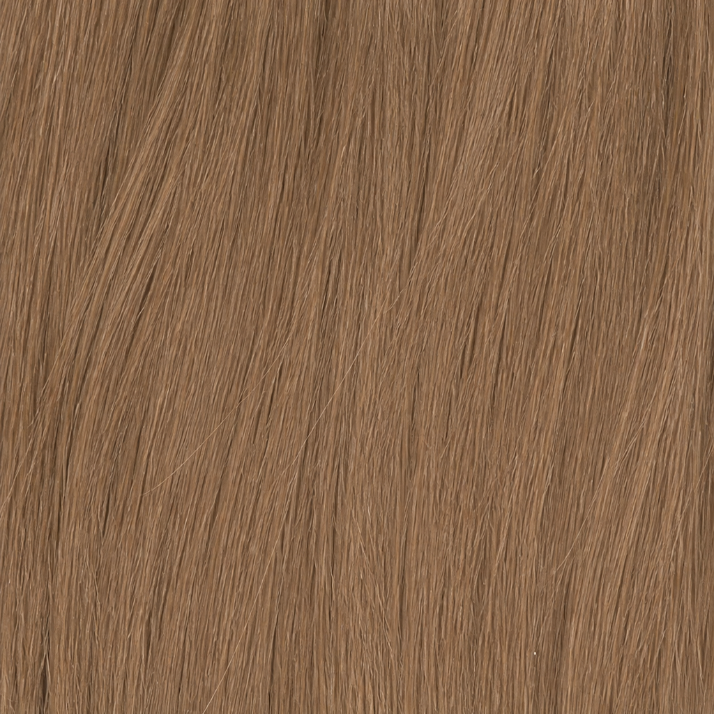 Invisible Tape Weft kleur 8 – close-up haarkleur en natuurlijke haarstructuur
