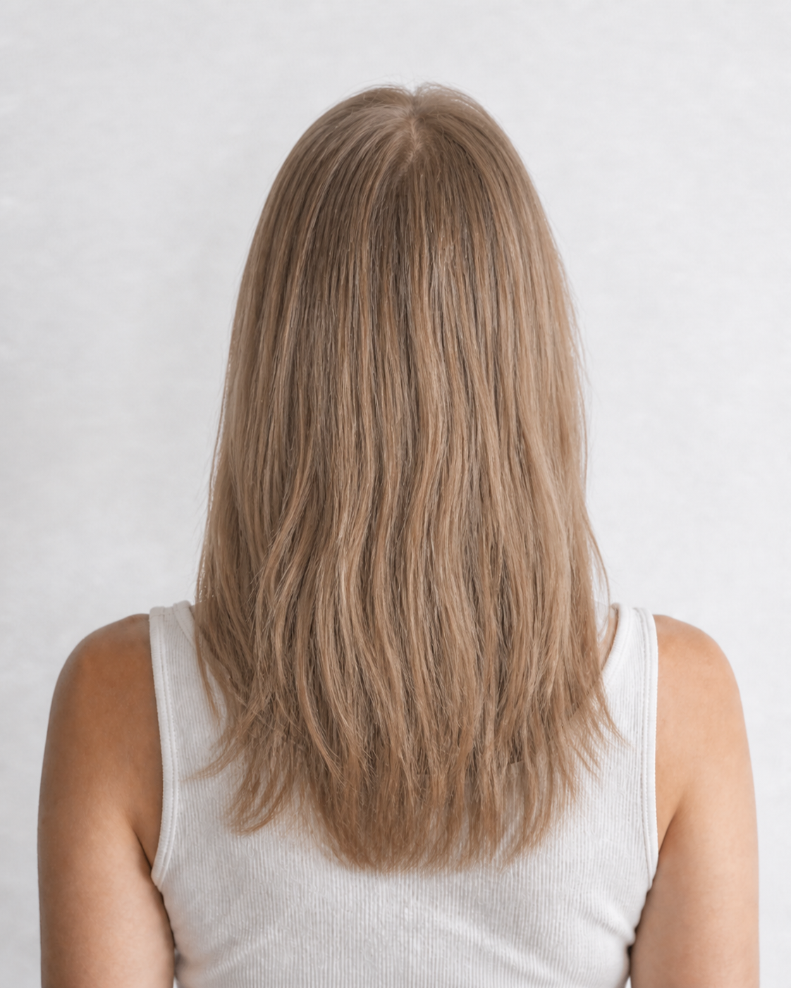 Invisible Tape Weft Light Ash Brown #10 – after circa 55 cm