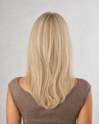 Invisible Tape Weft Light Blonde #22/#24 – after circa 55 cm